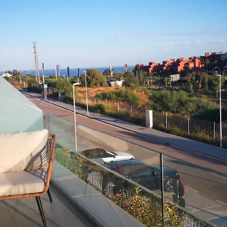 Gemuetliche In Buenas Noches Mit Gemeinschaftlichem Pool Estepona