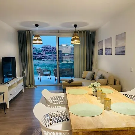 Appartement Gemuetliche In Buenas Noches Mit Gemeinschaftlichem Pool Estepona